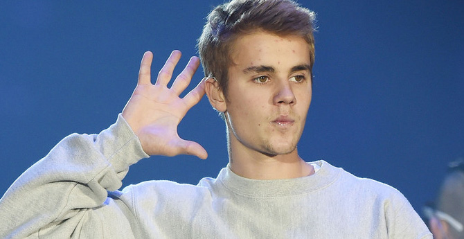 Bieber Sahnede Yuhlandı!