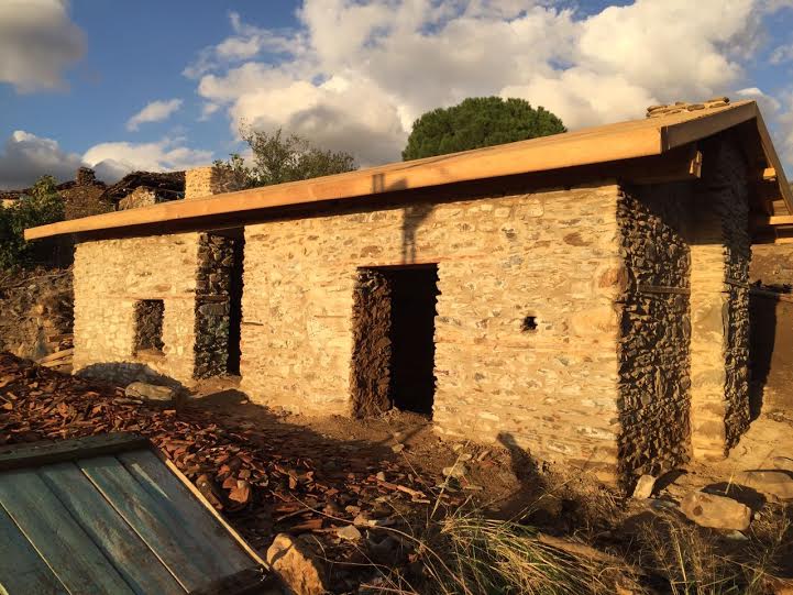 Birgi Taşpazarı sokak sağlıklaştırma çalışmaları devam ediyor