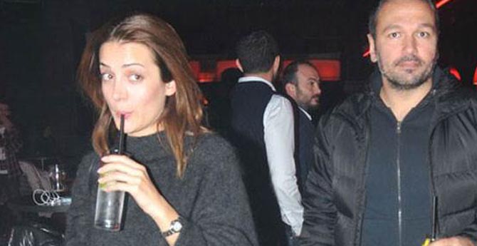 Bomba Aşk İddiası İrem Sak ve Ali Sunal...