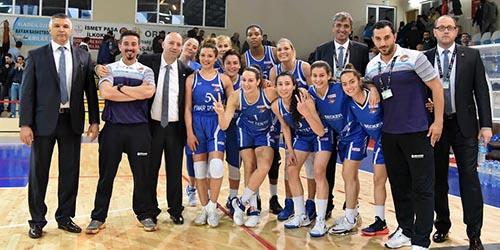 BORNOVA BECKER SPOR FİNAL FOUR’DA