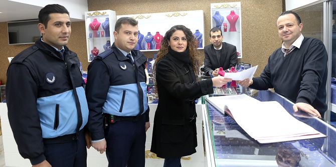 Bornova’da hizmet esnafın ayağına gidiyor