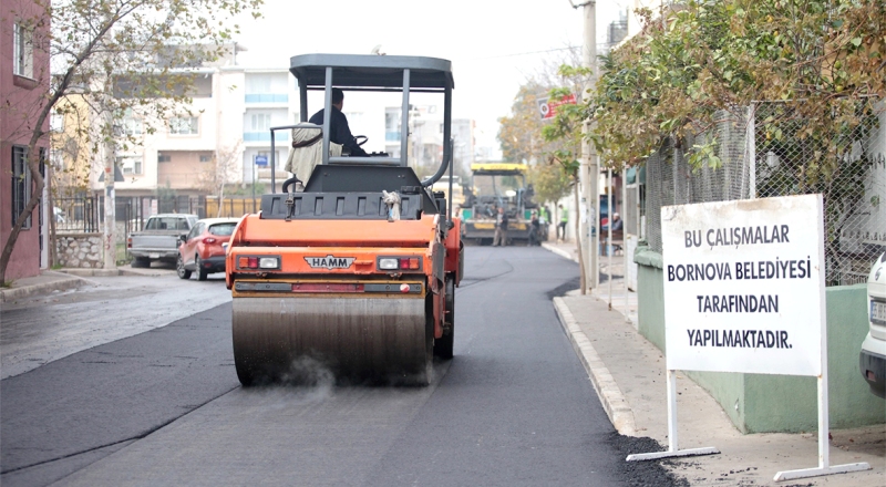 Bornova’da yol hamlesi