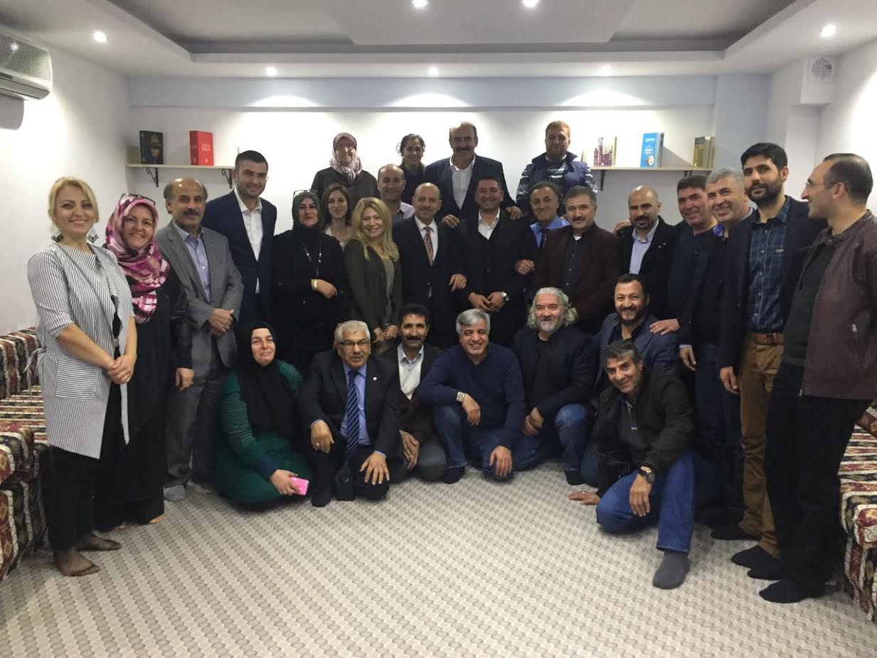 Bornova Erzurumlular Derneği Gültekin ile &#039;Devam&#039; Dedi