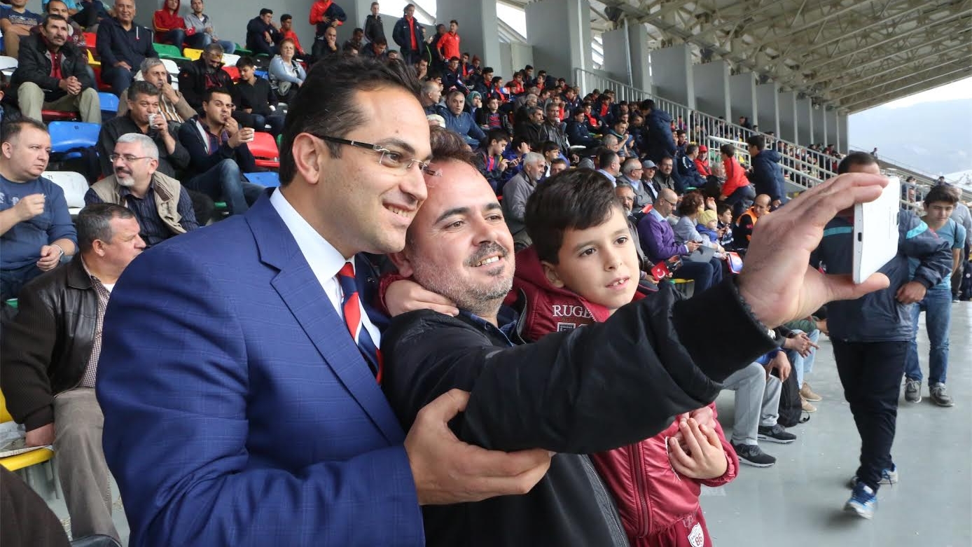 Bornova Stadı’na tam not