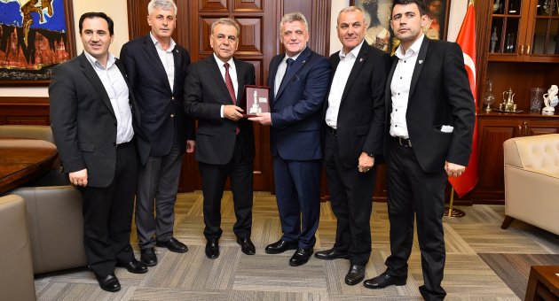 Boşnaklar işbirliği için geldi