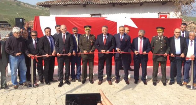 BOZCAYAKA ŞEHİTLİK ANITI AÇILDI