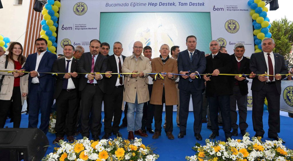 Buca'da Aziz Nesin Bilgi ve Eğitim Merkezi açıldı