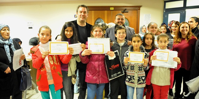 Buca’da başarılı öğrenciye burs desteği