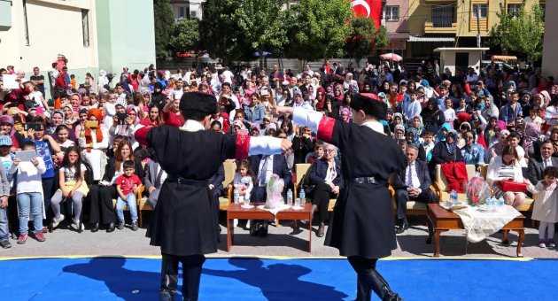 Buca’da Bayram Coşkusu