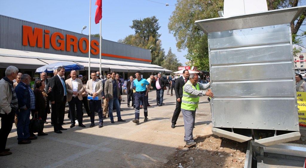 Buca’da çöpler yeraltına alınmaya başladı