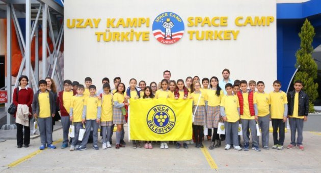 Bucalı çocukların keyifli uzay macerası