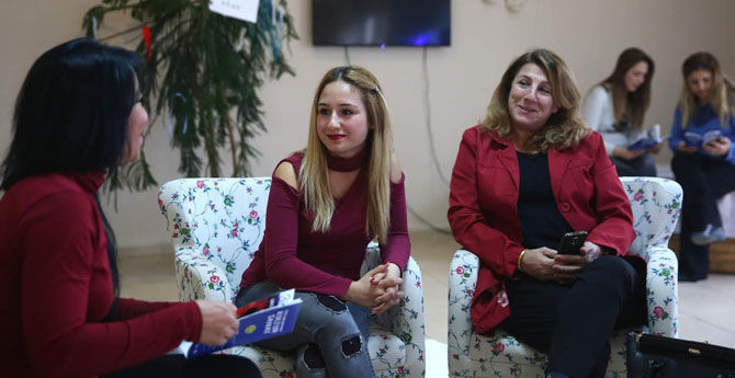 Bucalı Kadınlar ‘Anneler Kulübü’nde Şımarıyor