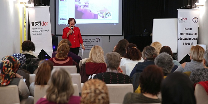 Bucalı kadınlar yurttaşlık eğitimine başladı