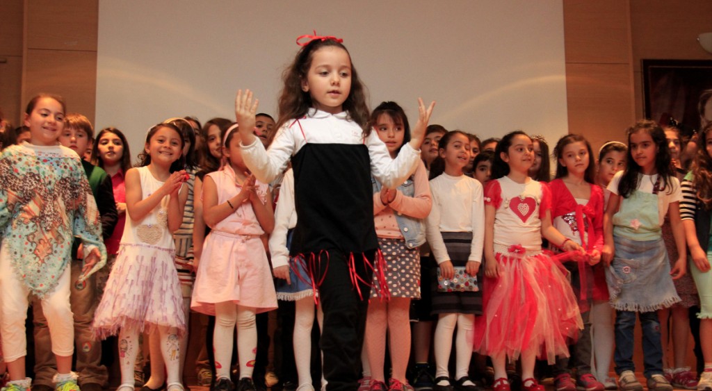 Buca’nın suyu da çevresi de bu çocuklara emanet