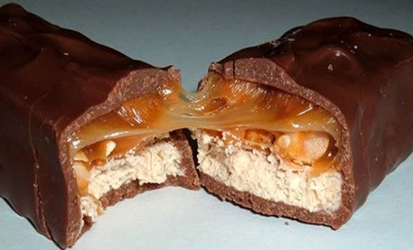 Bu çikolatalardan plastik çıktı!