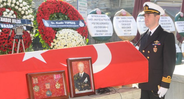 Bülend Ulusu son yolculuğuna uğurlanıyor