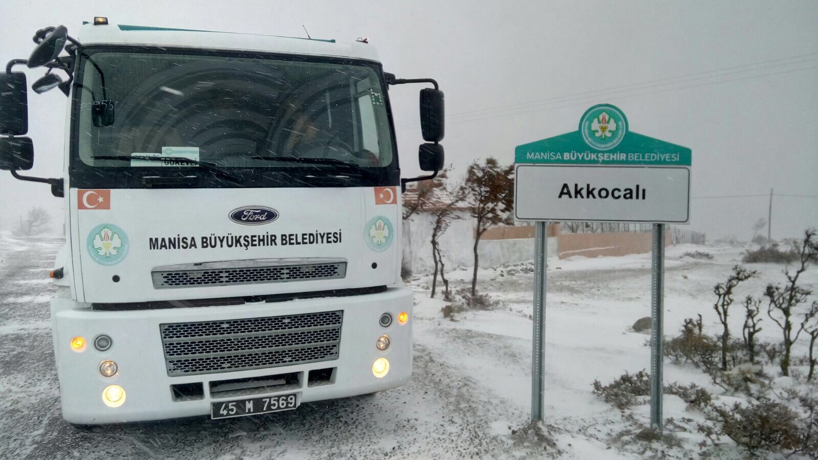 Büyükşehir’den Kar Mesaisi