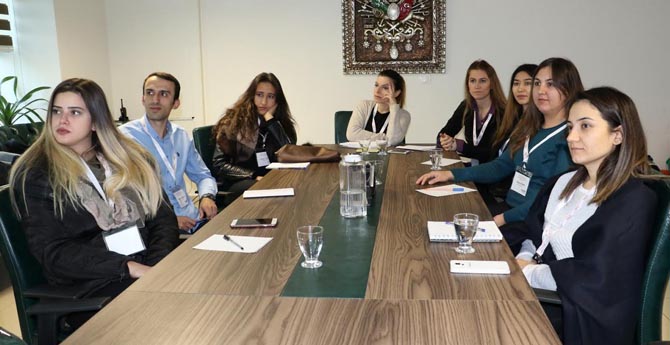 Büyükşehir'in Çözüm Merkezi Çalışıyor