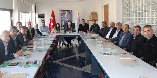 Büyükşehir’le Meyvecilik Gelişiyor 