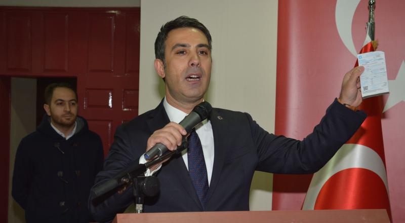 Büyükşehir ve Konak Belediyesi’ne Eleştiri