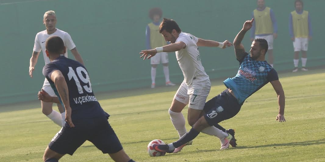 Büyükşehir zirveye emin adımlar ile ilerliyor