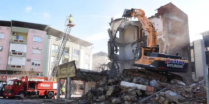 Çamdibi’ne yeni park alanları kazandırılıyor