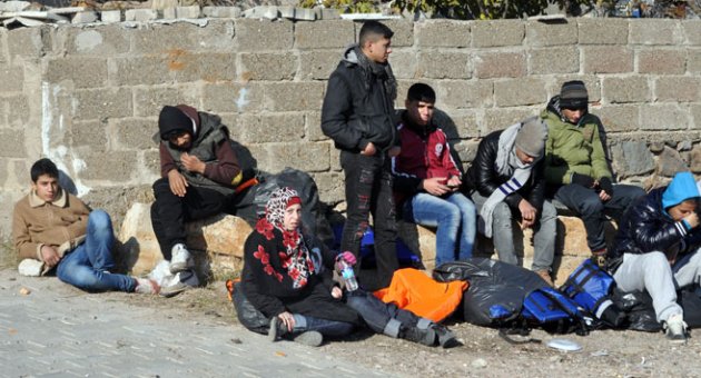 Çanakkale'de 281 kaçak yakalandı