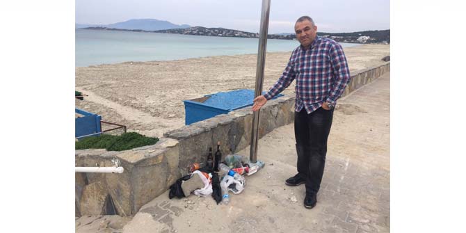 Çeşme sahillerinden utandıran görüntüler