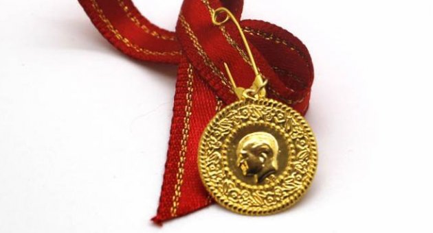 Çeyrek altın 167 lira oldu