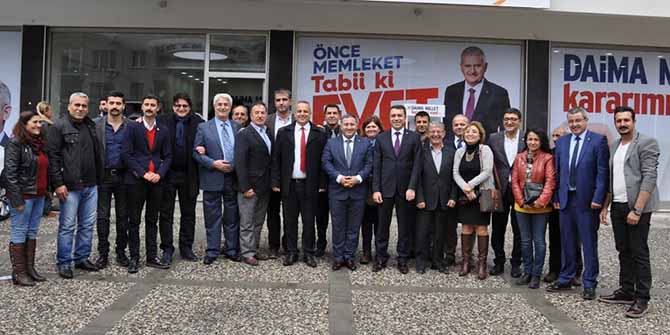 CHP, AK Parti'ye iade-i ziyarette bulundu