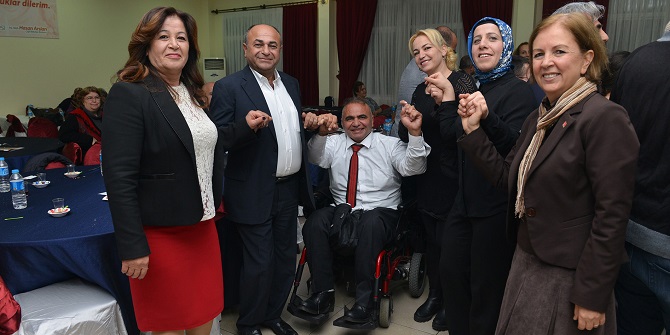 Çiğli'de engelliler doyasıya eğlendi