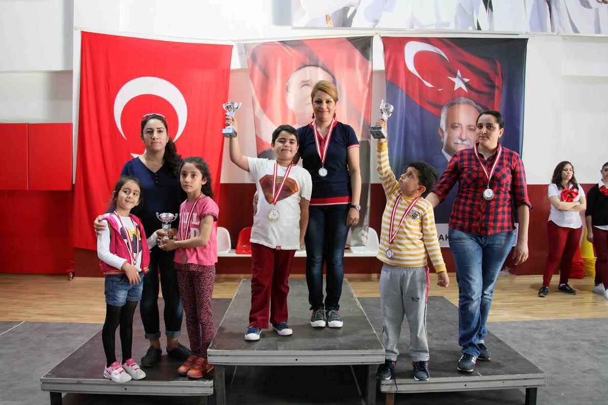 Çocuklar ve anneleri turnuvada buluştu!