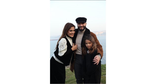 DEMET AKALIN &amp; BERKAY DÜETİ KLİPLENDİ!