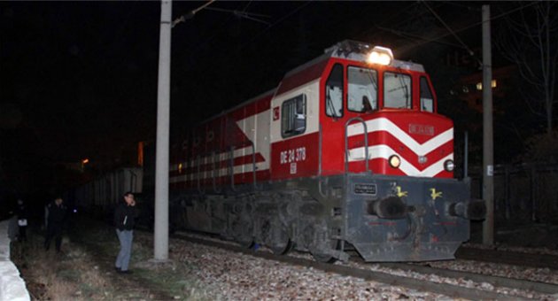 Demir yolu görevlisinin dikkati hayat kurtardı