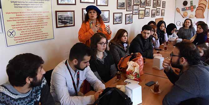 Diyet Kafe’de tıp öğrencileriyle empati buluşması