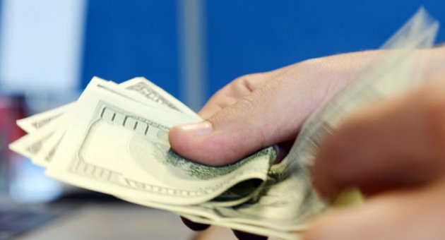 Dolar 2,99&#039;un altında