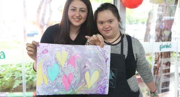 Down Sendromlular mutluluğun ebrusunu yaptı