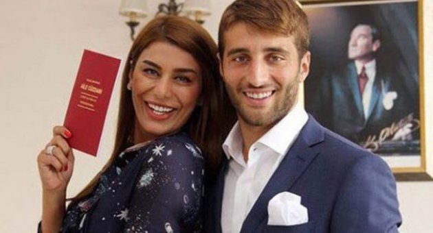 Ebru Şancı ikiz bebek bekliyor