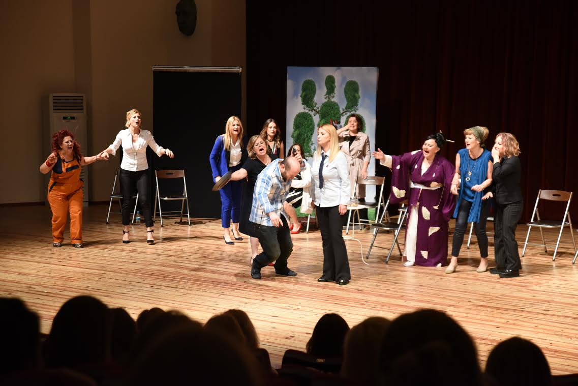 EBSOV Kadınlar Birliği Öğrenciler İçin Sahnede