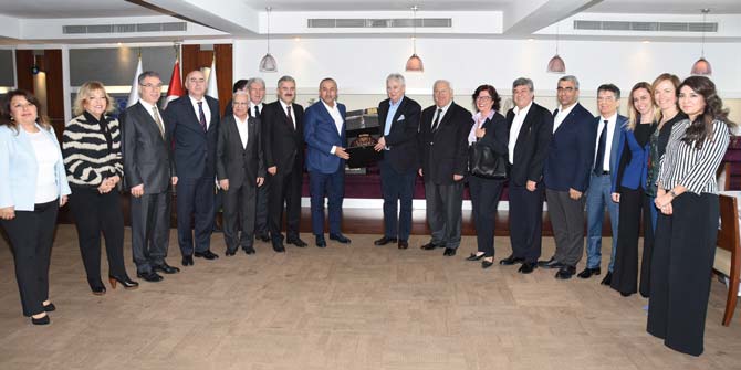 EBSO yönetimi, Bakan Çavuşoğlu ile bir araya geldi