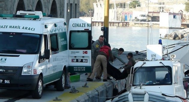 Ege Denizi'nde tekne faciası: 4 ölü