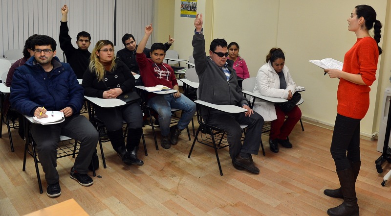 En büyük hayalleri memur olmak