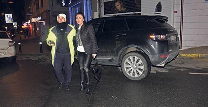 Eski Manken Serap Akıncı Kaza Yaptı!