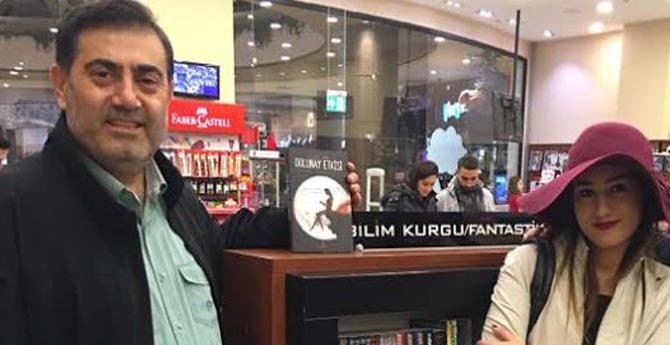 Eski Vekil Kızından Fantastik Roman