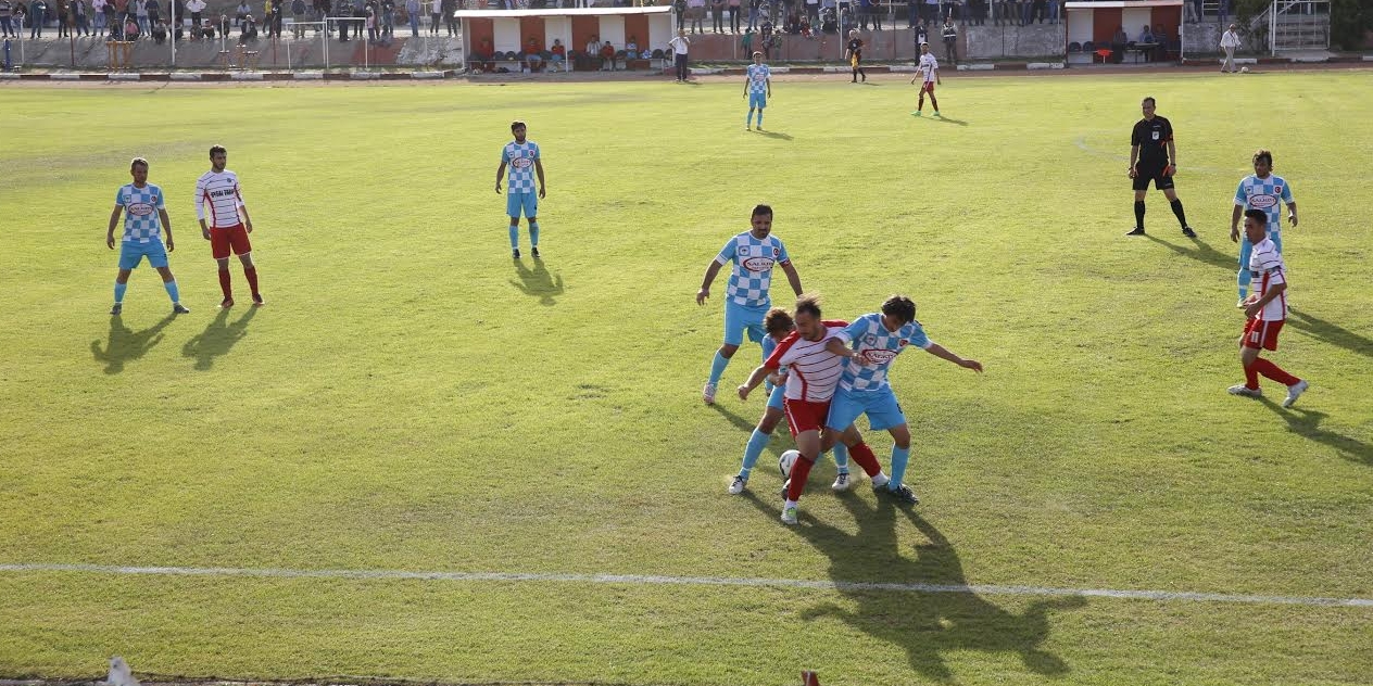 Ezeli Rekabet, Ebedi Dostluk