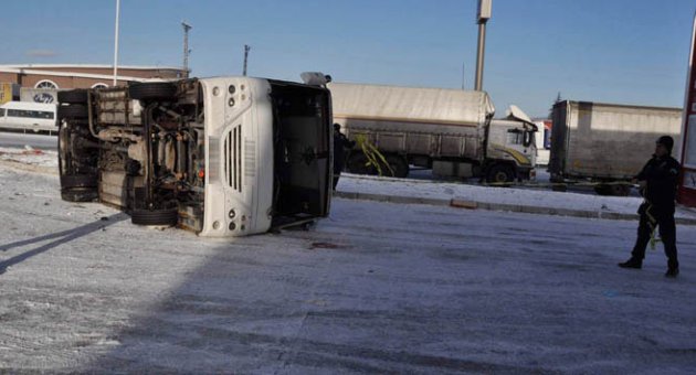 Feci kaza: 26 yaralı