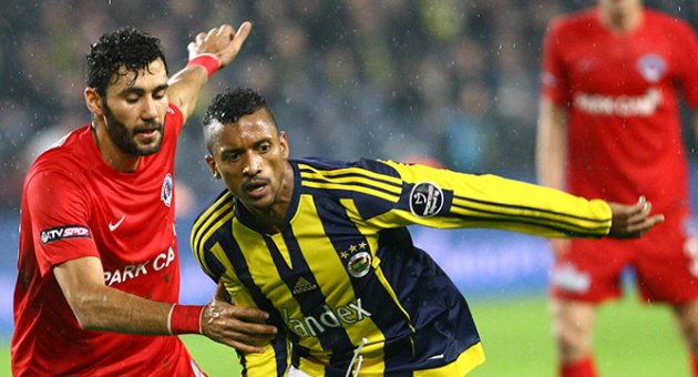 Fenerbahçe’de Nani sürprizi