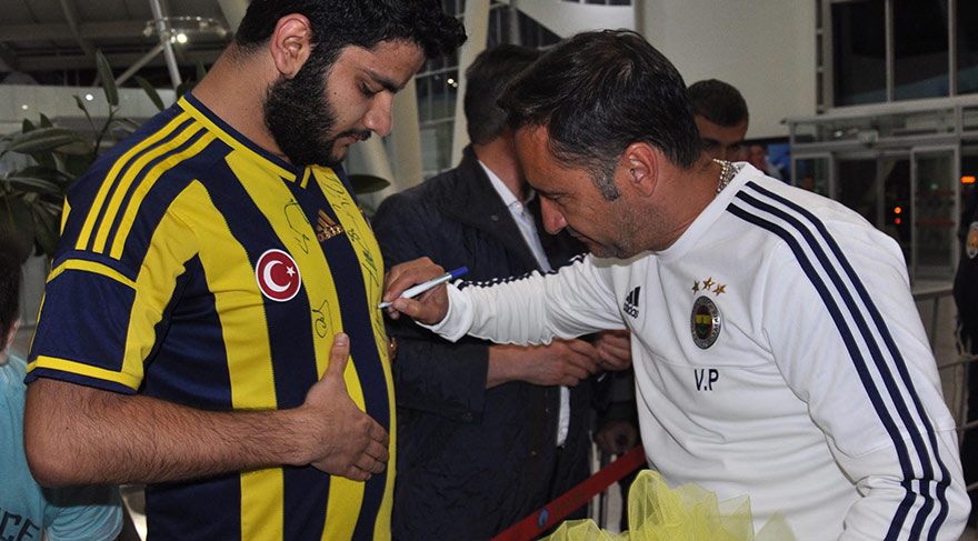 Fenerbahçe Sivas'ta Çiçeklerle Karşılandı