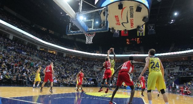 Fenerbahçe Top 16’yı garantiledi