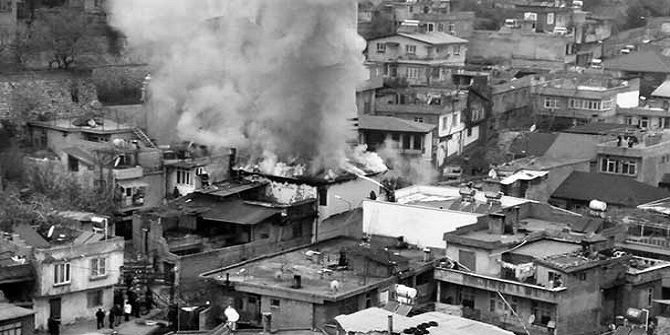 FLAŞ! Öğrenci yurdunda yangın çıktı